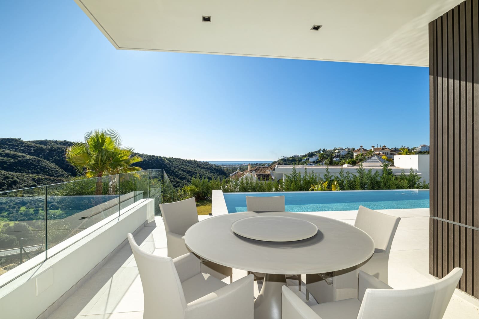 6 slaapkamer Villa te koop in Benahavis met zwembad garage - € 4.695.000 (Ref: 8809630)