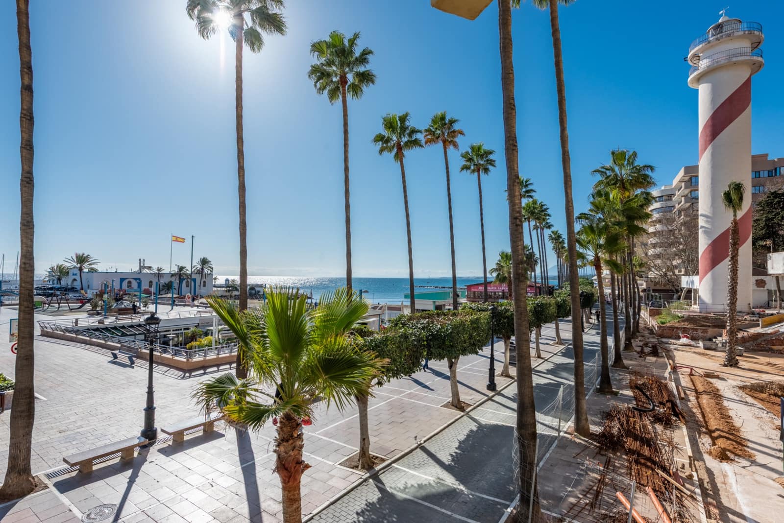 Comercial para venda em Marbella com piscina - 595 000 € (Ref: 8817474)