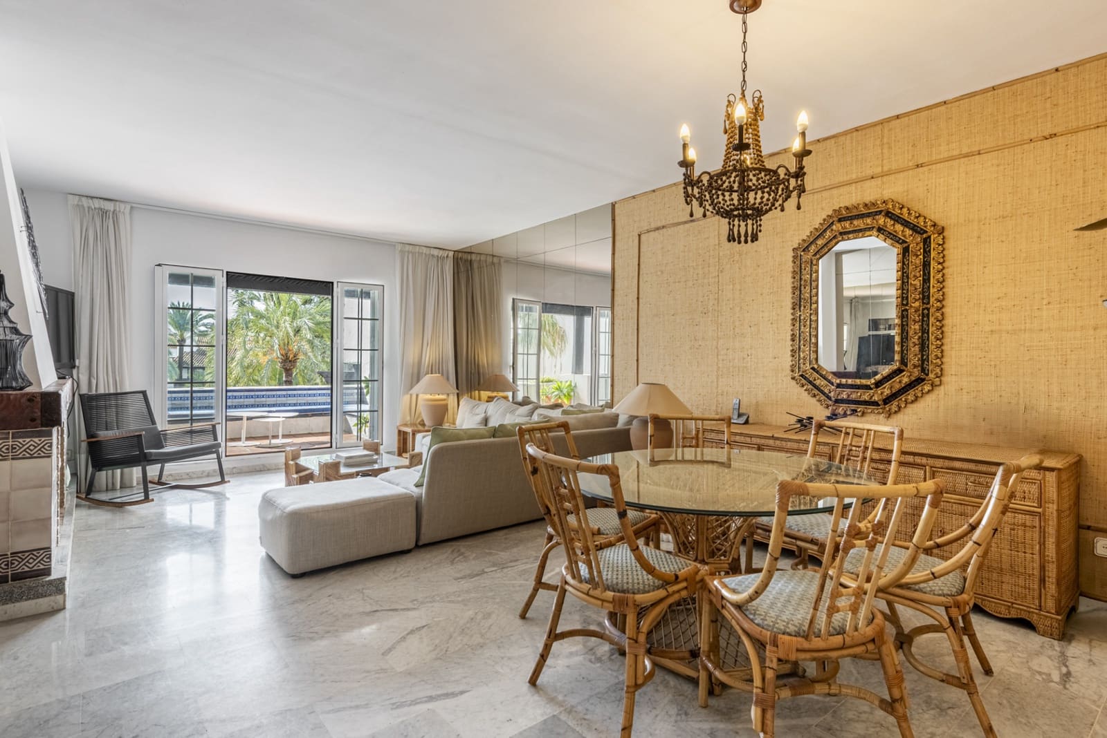 2 bedroom Penthouse for sale in Marbella with pool garage - € 2,500,000 (Ref: 8822203)