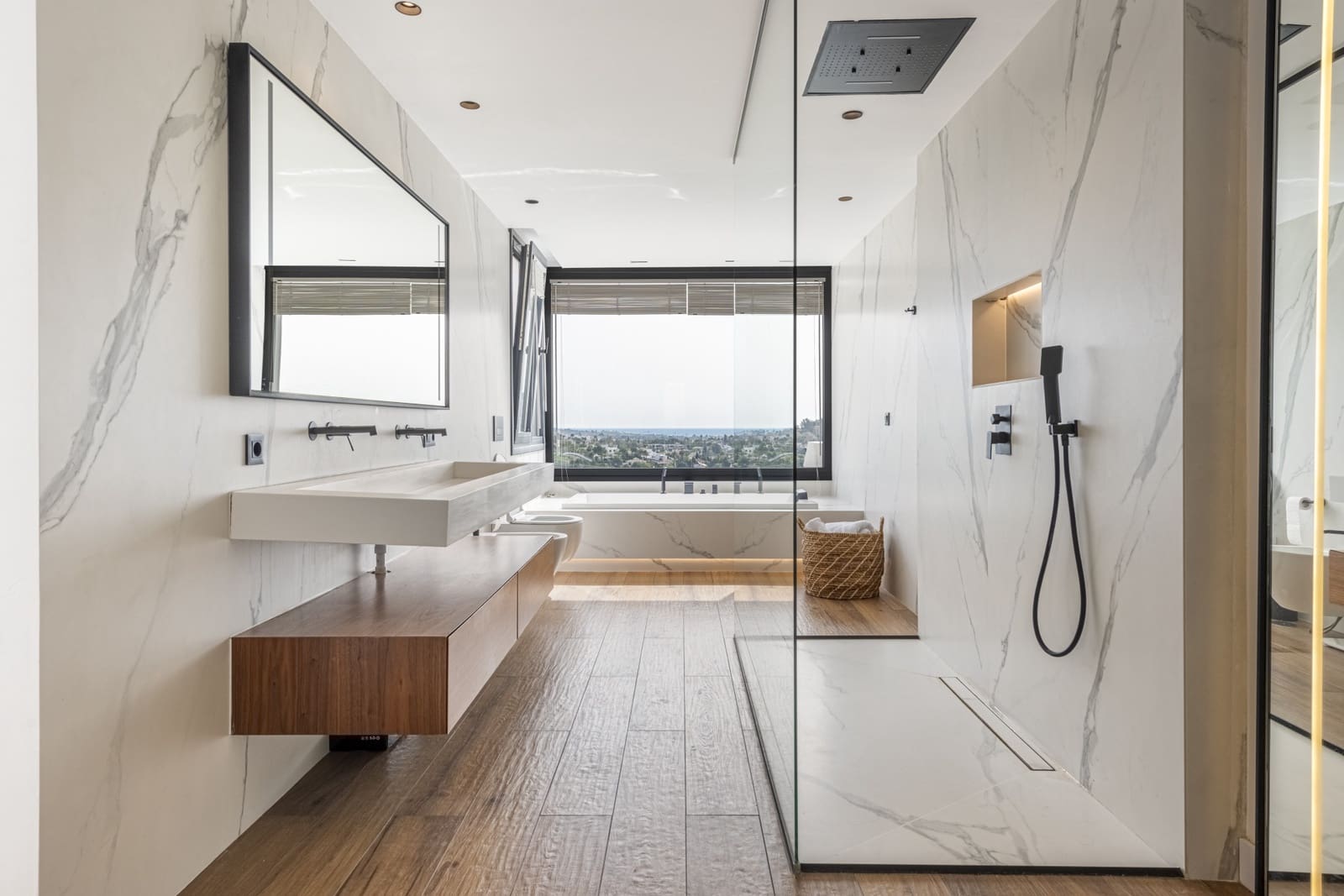 4 soverom Hus til salgs i La Quinta med svømmebasseng garasje - € 1 495 000 (Ref: 8834599)