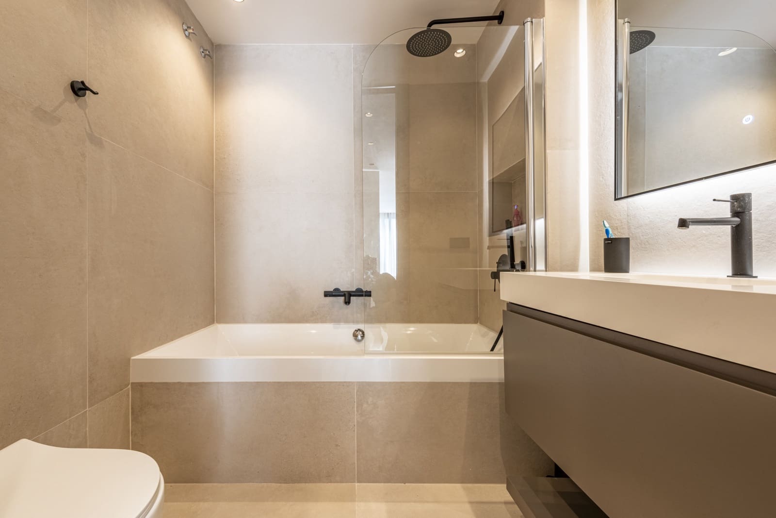 4 soverom Hus til salgs i La Quinta med svømmebasseng garasje - € 1 495 000 (Ref: 8834599)