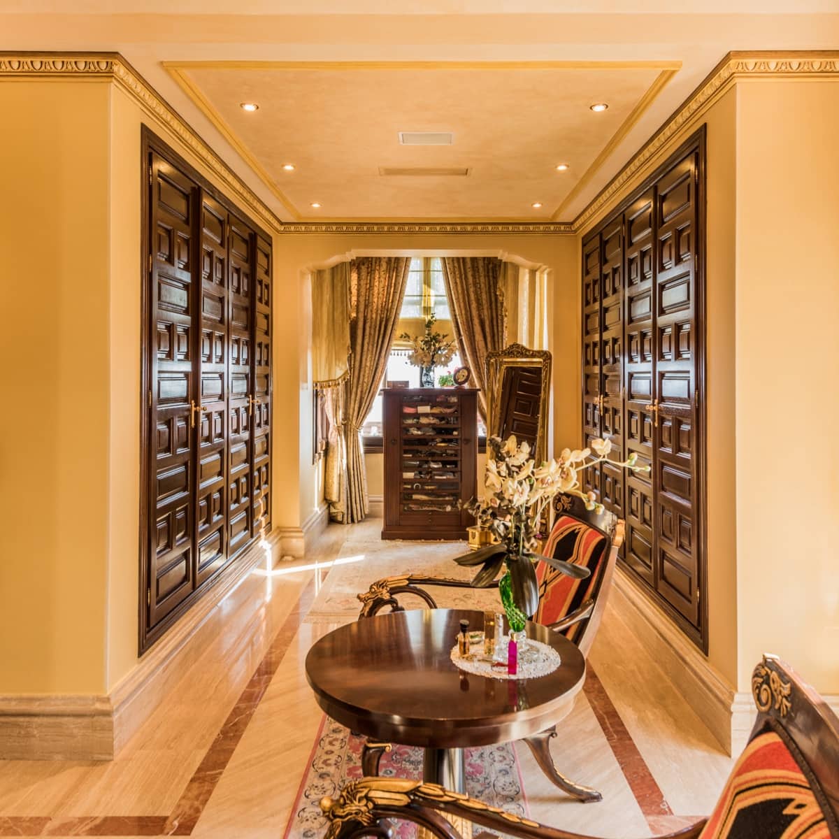 6 slaapkamer Villa te koop in Marbella met zwembad garage - € 15.000.000 (Ref: 8849730)