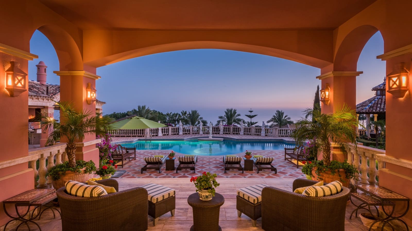 6 slaapkamer Villa te koop in Marbella met zwembad garage - € 15.000.000 (Ref: 8849730)