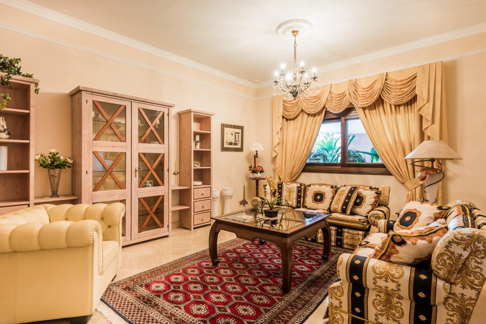 6 slaapkamer Villa te koop in Marbella met zwembad garage - € 15.000.000 (Ref: 8849730)