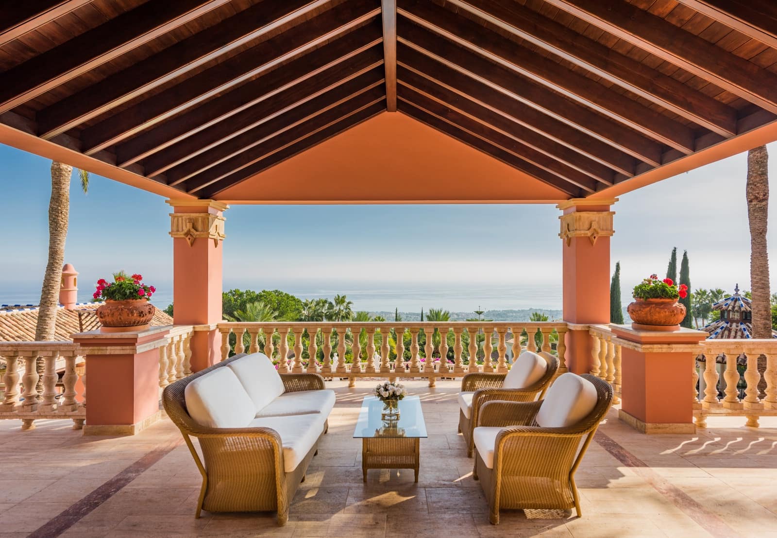 6 slaapkamer Villa te koop in Marbella met zwembad garage - € 15.000.000 (Ref: 8849730)