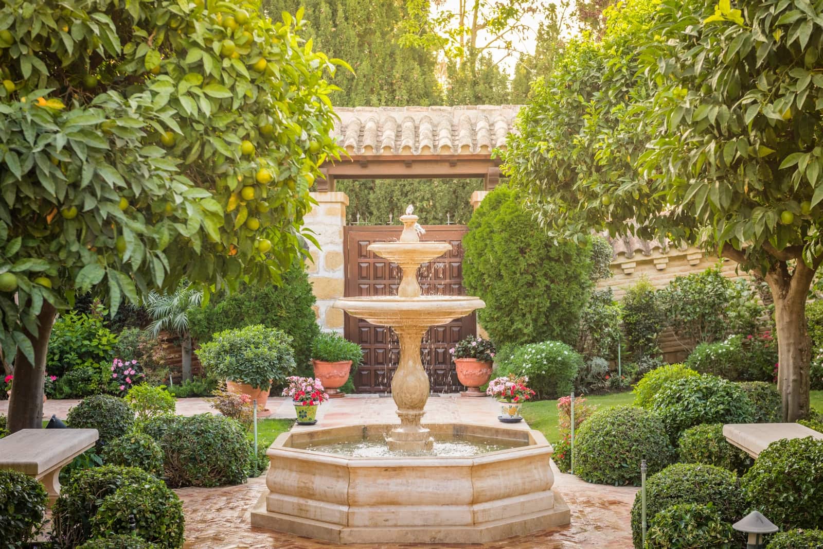 6 slaapkamer Villa te koop in Marbella met zwembad garage - € 15.000.000 (Ref: 8849730)