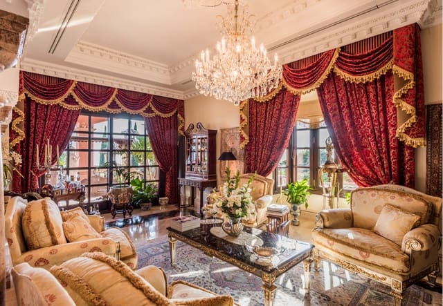 6 slaapkamer Villa te koop in Marbella met zwembad garage - € 15.000.000 (Ref: 8849730)