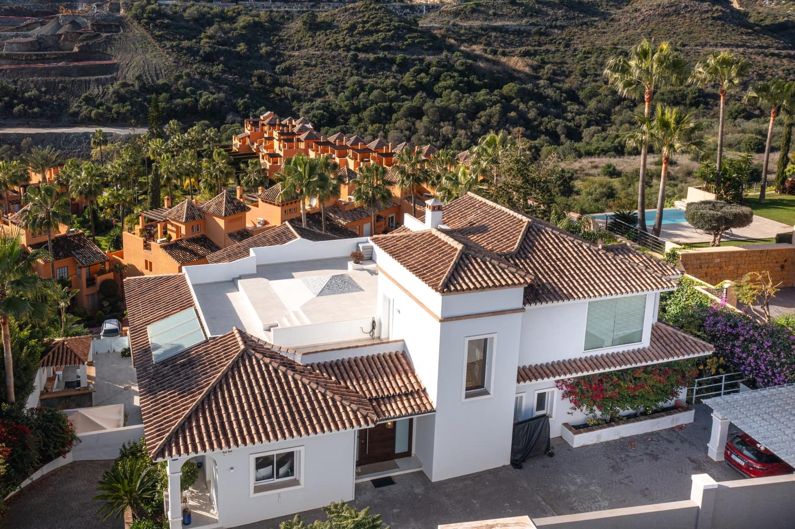 5 soveværelse Villa til salg i Benahavis med swimmingpool garage - € 2.750.000 (Ref: 8874382)