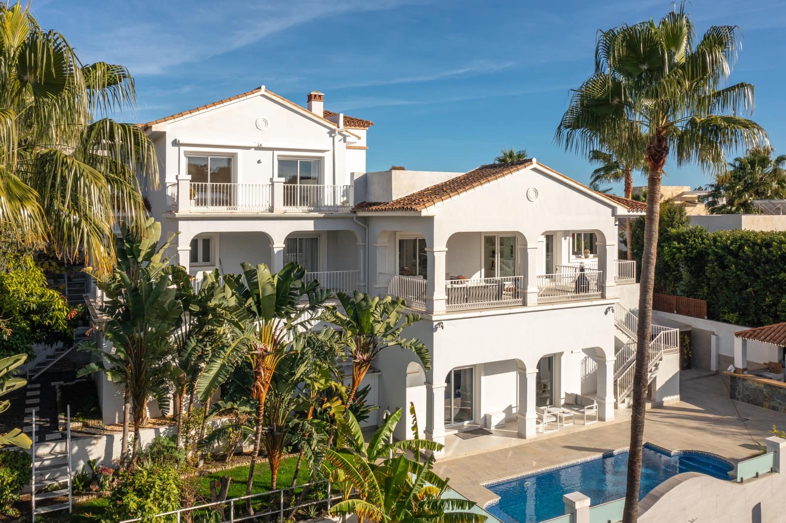 5 soveværelse Villa til salg i Benahavis med swimmingpool garage - € 2.750.000 (Ref: 8874382)