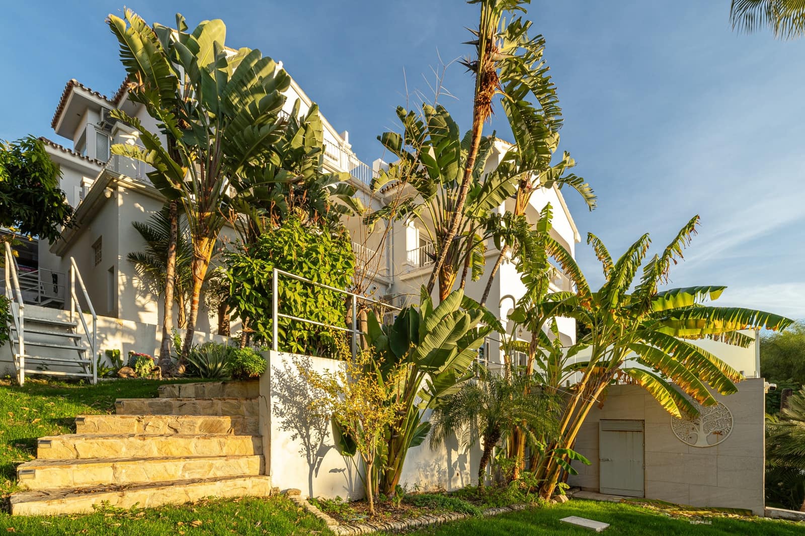 5 soveværelse Villa til salg i Benahavis med swimmingpool garage - € 2.750.000 (Ref: 8874382)