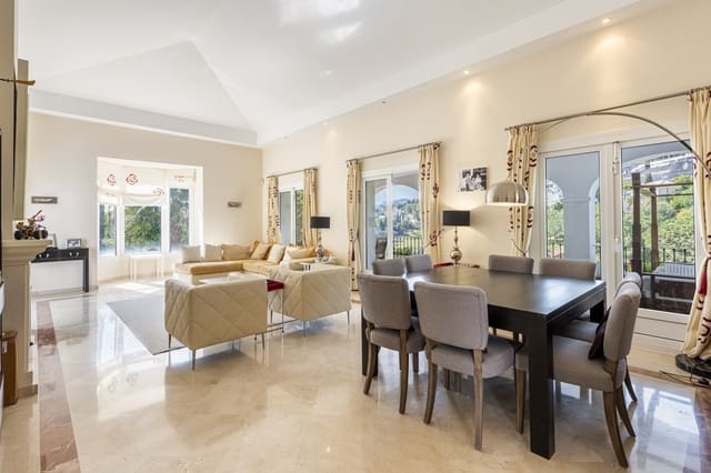 4 slaapkamer Villa te koop in La Quinta, Benahavís met zwembad garage - € 1.750.000 (Ref: 8885995)