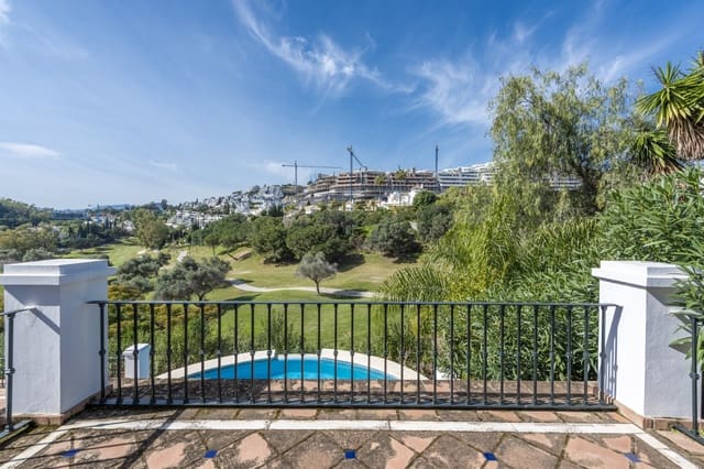 4 slaapkamer Villa te koop in La Quinta, Benahavís met zwembad garage - € 1.750.000 (Ref: 8885995)