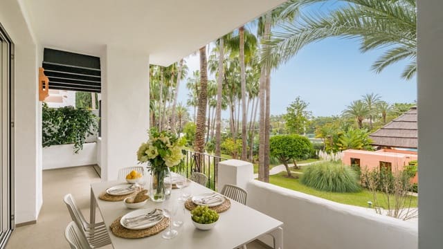 3 sypialnia Apartament na sprzedaż w Marbella z basenem garażem - 2 795 000 € (Ref: 8893076)