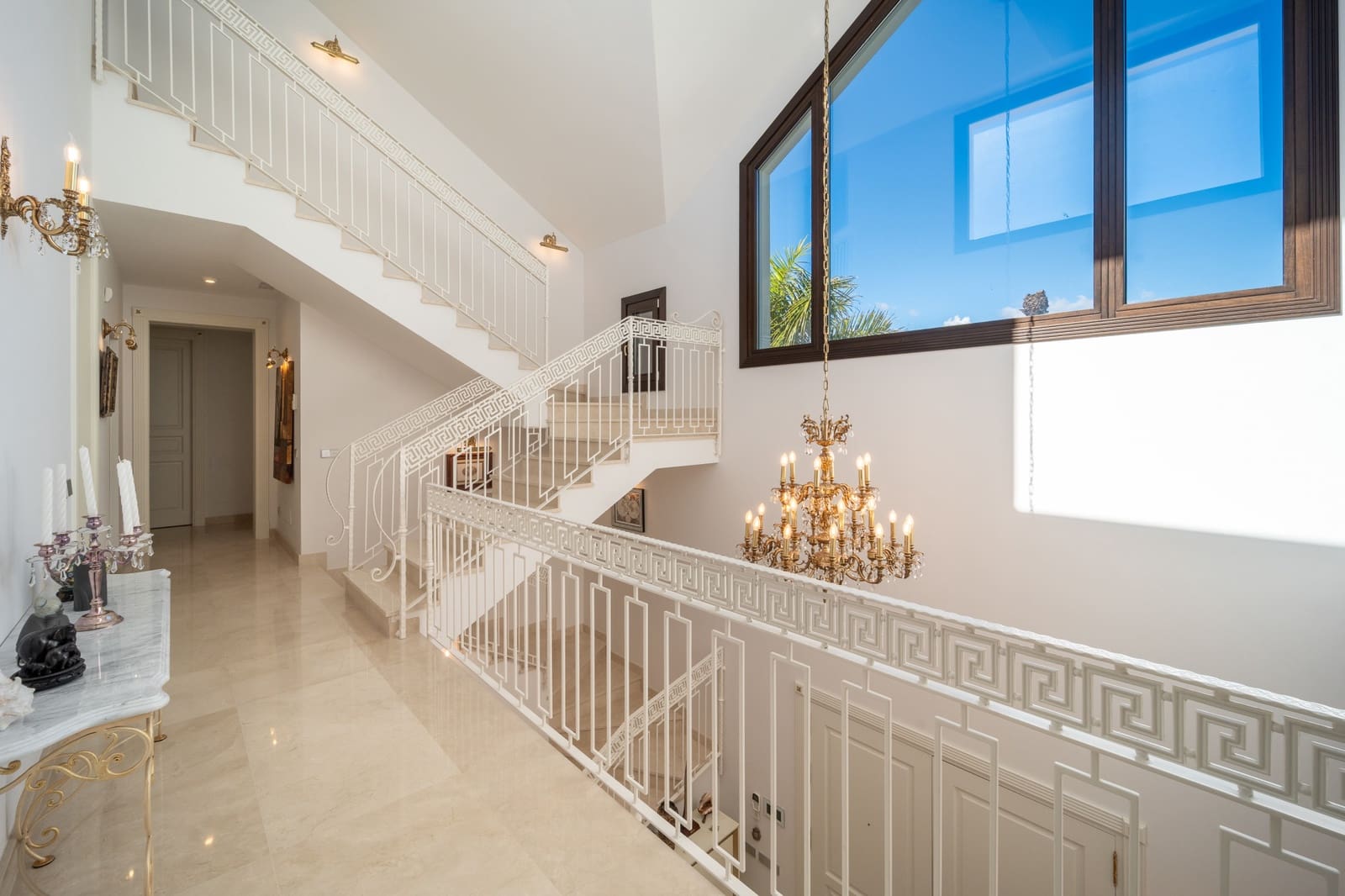 7 chambre Villa/Maison à vendre à Estepona avec piscine garage - 5 190 000 € (Ref: 8893077)