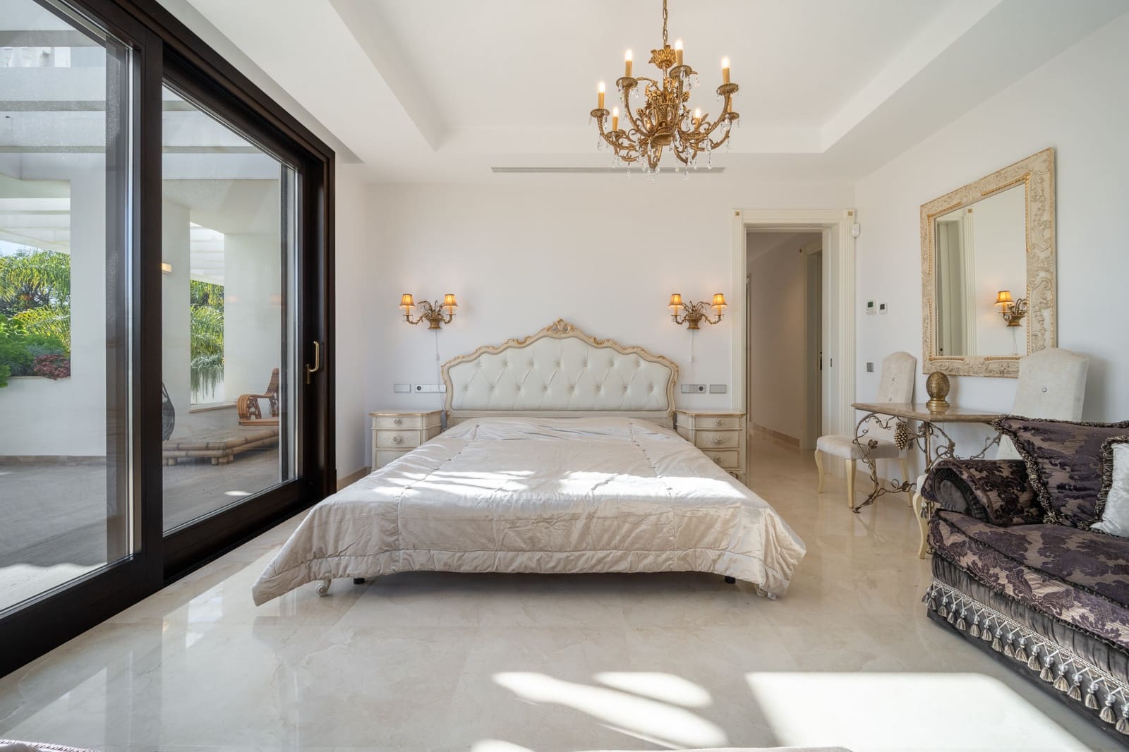 7 chambre Villa/Maison à vendre à Estepona avec piscine garage - 5 190 000 € (Ref: 8893077)