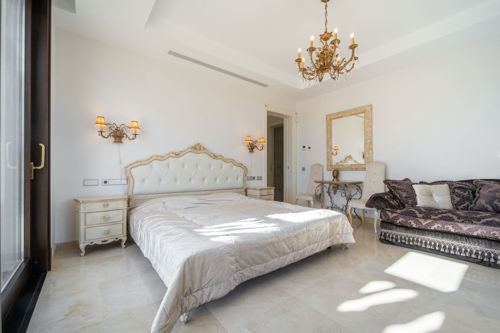 7 chambre Villa/Maison à vendre à Estepona avec piscine garage - 5 190 000 € (Ref: 8893077)