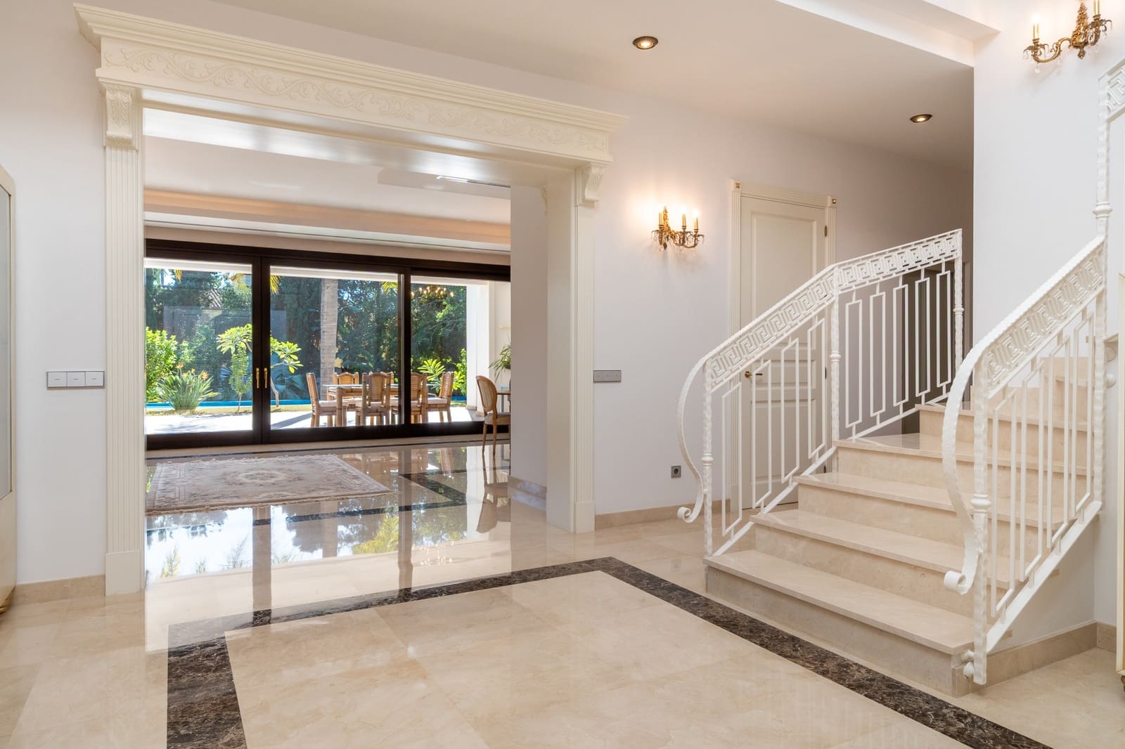 7 chambre Villa/Maison à vendre à Estepona avec piscine garage - 5 190 000 € (Ref: 8893077)