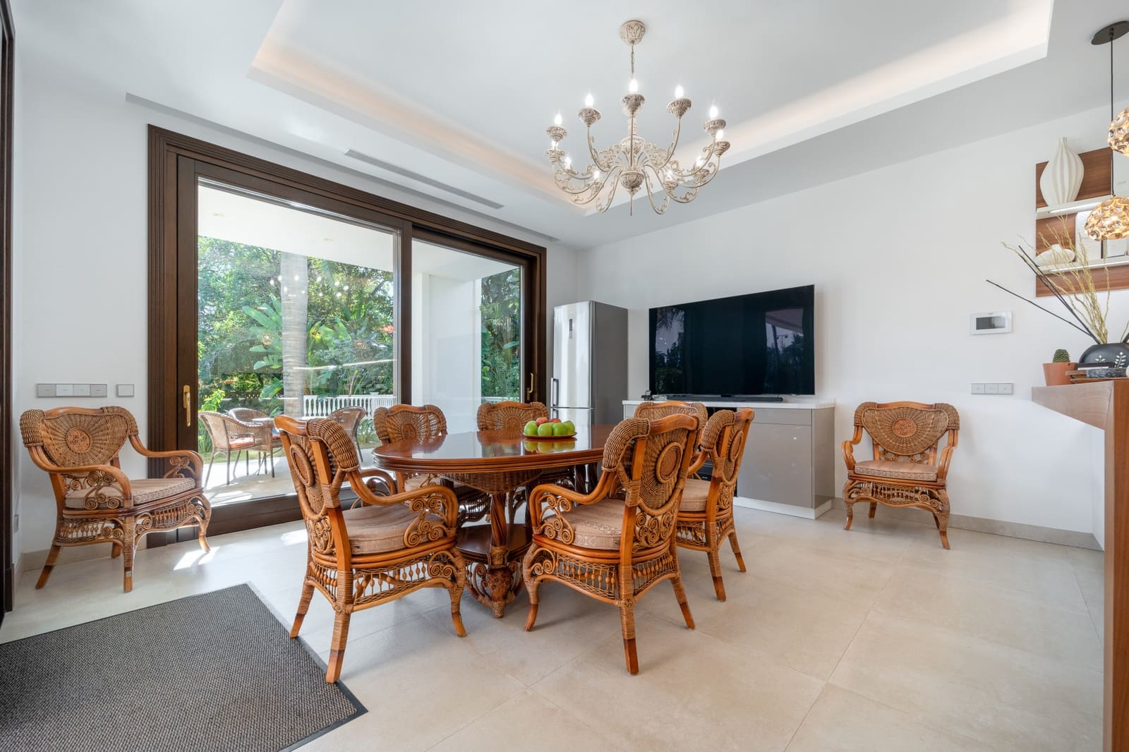 7 chambre Villa/Maison à vendre à Estepona avec piscine garage - 5 190 000 € (Ref: 8893077)