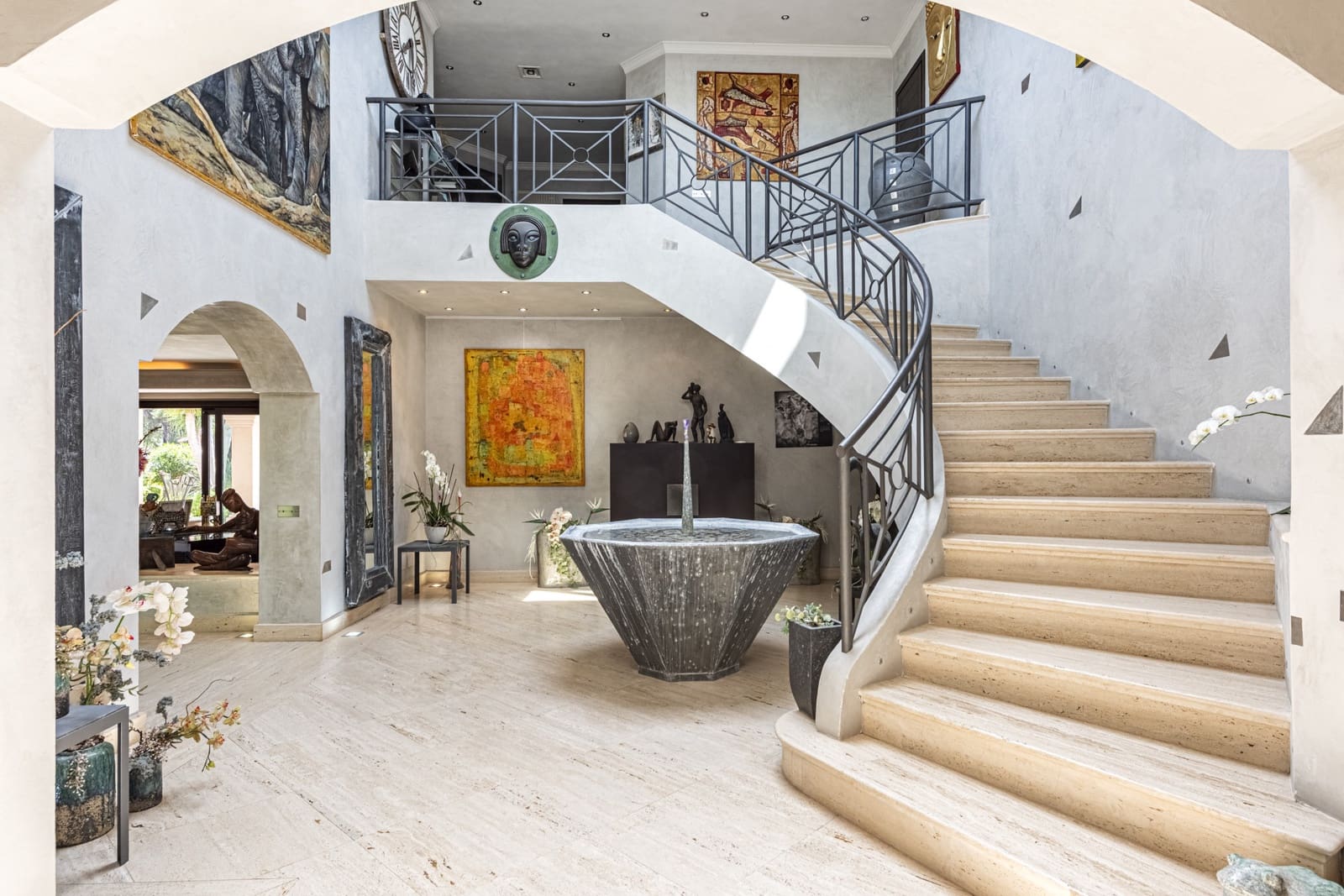 10 Zimmer Villa zu verkaufen in El Paraiso mit Pool Garage - 13.500.000 € (Ref: 8915218)