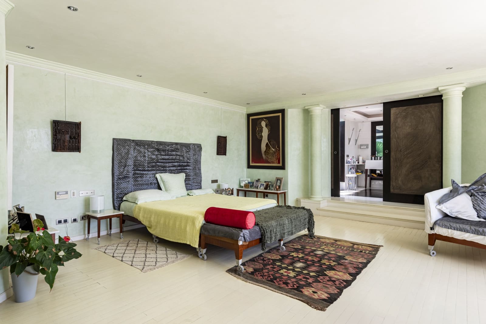 10 Zimmer Villa zu verkaufen in El Paraiso mit Pool Garage - 13.500.000 € (Ref: 8915218)