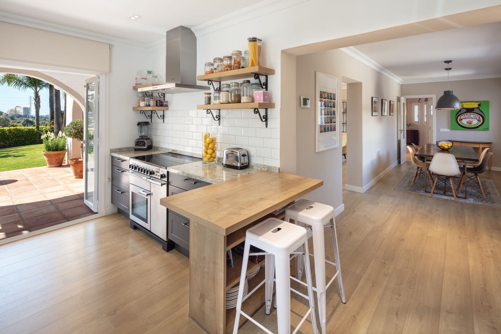 4 makuuhuone Huvila myytävänä paikassa Marbella mukana uima-altaan - 1 795 000 € (Ref: 8918033)