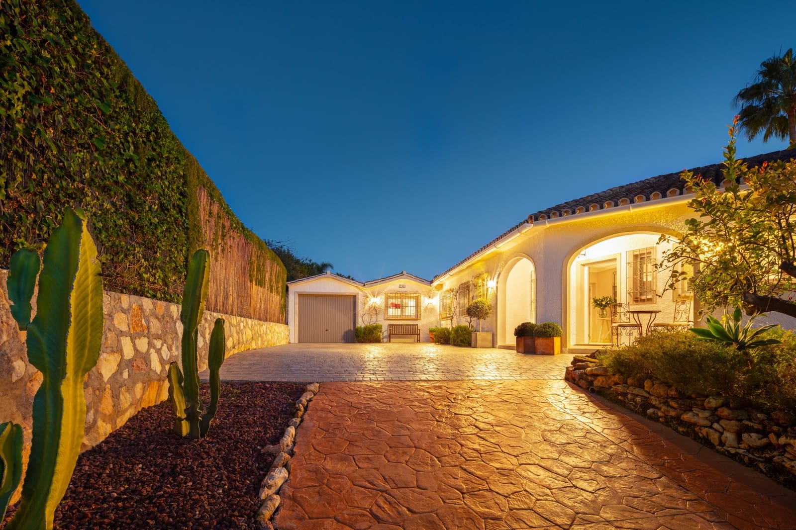 4 makuuhuone Huvila myytävänä paikassa Marbella mukana uima-altaan - 1 795 000 € (Ref: 8918033)