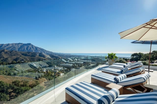 Chalet de 9 habitaciones en La Zagaleta, Benahavís en venta con piscina garaje - 30.000.000 € (Ref: 8946854)