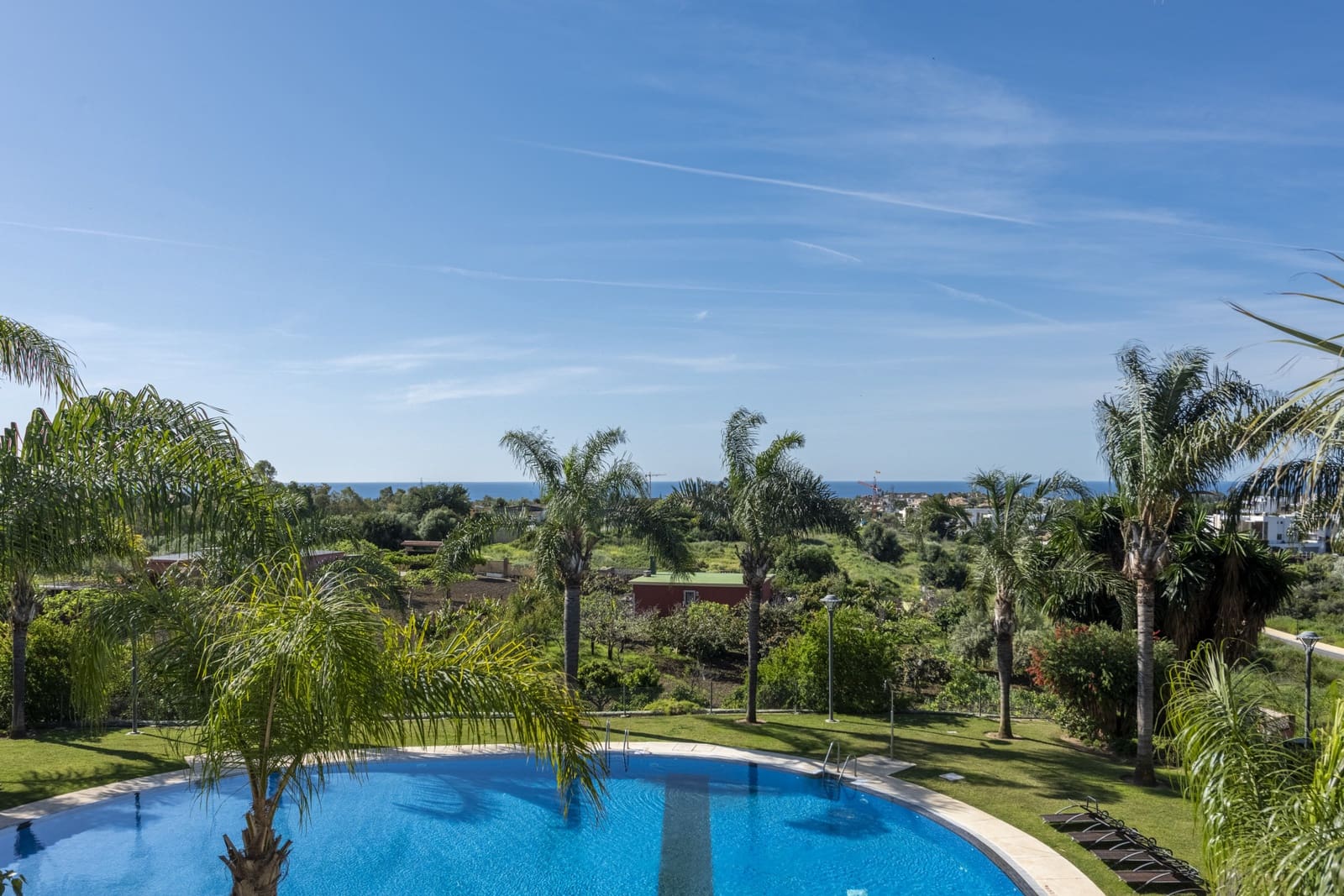 6 bedroom Villa for sale in Marbella with pool garage - € 2,420,000 (Ref: 8946855)