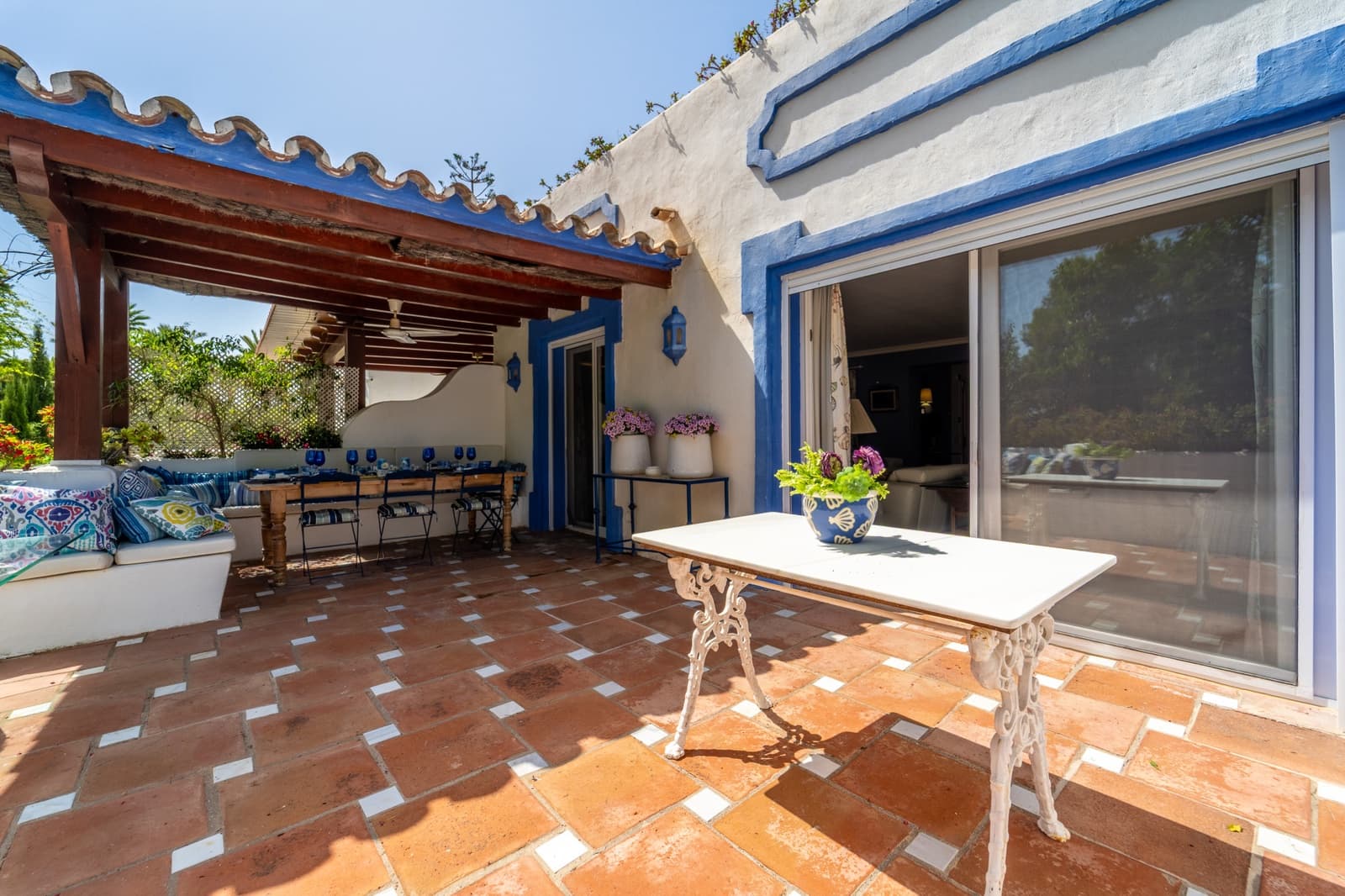 4 Zimmer Doppelhaus zu verkaufen in Marbella mit Pool Garage - 1.295.000 € (Ref: 8952716)