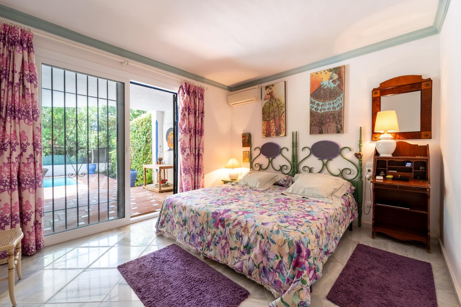 4 Zimmer Doppelhaus zu verkaufen in Marbella mit Pool Garage - 1.295.000 € (Ref: 8952716)
