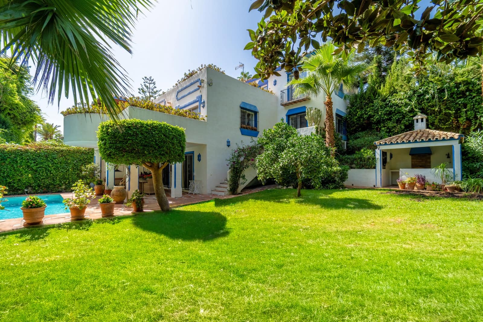 4 Zimmer Doppelhaus zu verkaufen in Marbella mit Pool Garage - 1.295.000 € (Ref: 8952716)