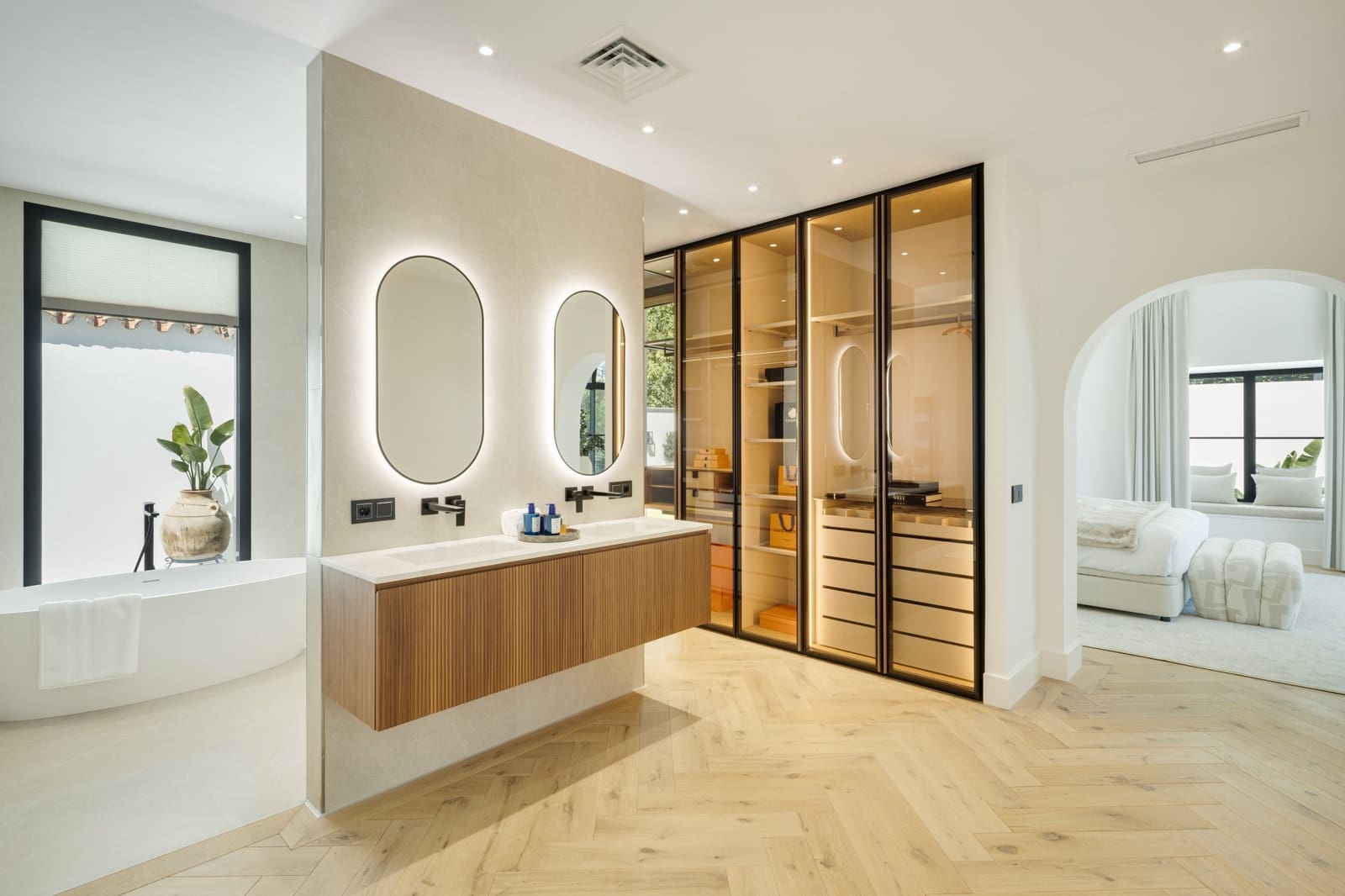 5 chambre Villa/Maison à vendre à La Quinta avec piscine garage - 6 495 000 € (Ref: 8954239)