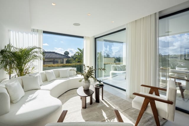 6 slaapkamer Villa te koop in Nueva Andalucia, Marbella met zwembad garage - € 3.995.000 (Ref: 8957029)