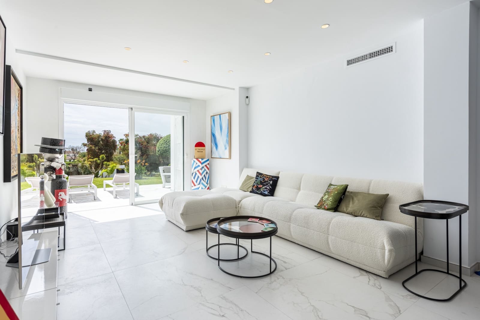 2 soveværelse Lejlighed til salg i Marbella med swimmingpool garage - € 645.000 (Ref: 8957030)