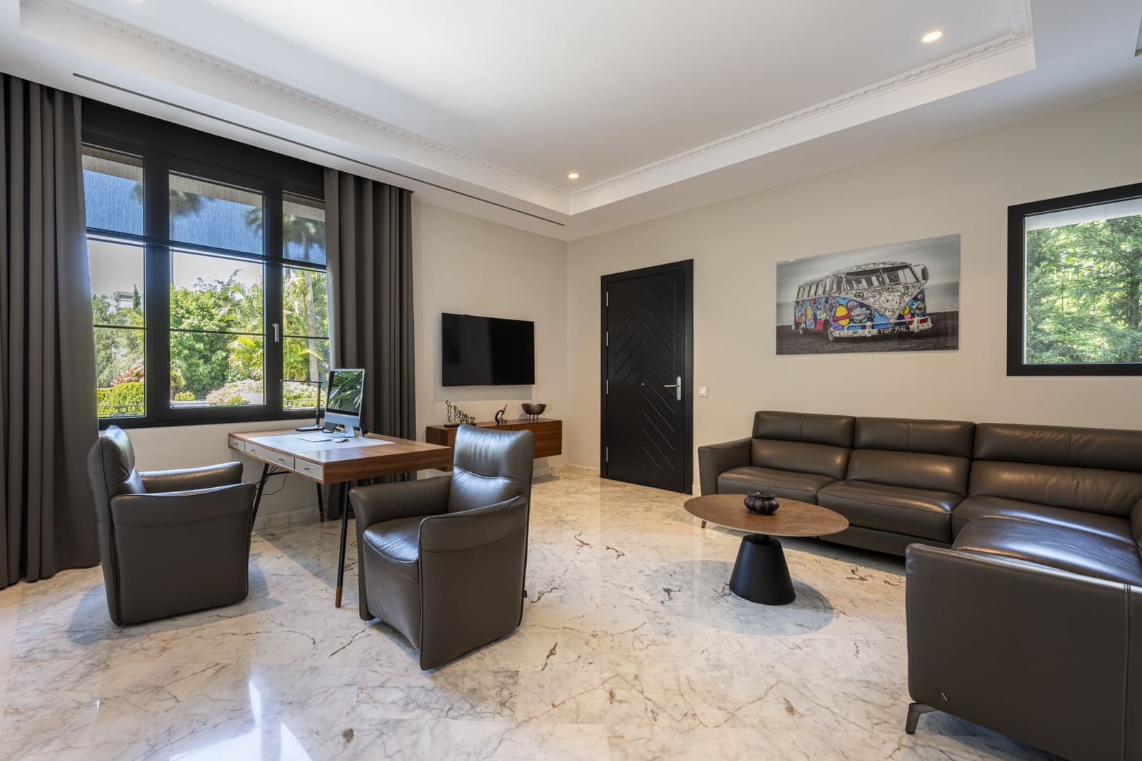 6 bedroom Villa for sale in Marbella with pool garage - € 10,450,000 (Ref: 8968176)