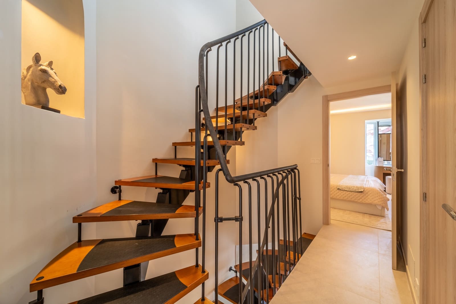 3 bedroom Townhouse for sale in Marbella with pool garage - € 1,495,000 (Ref: 8970288)