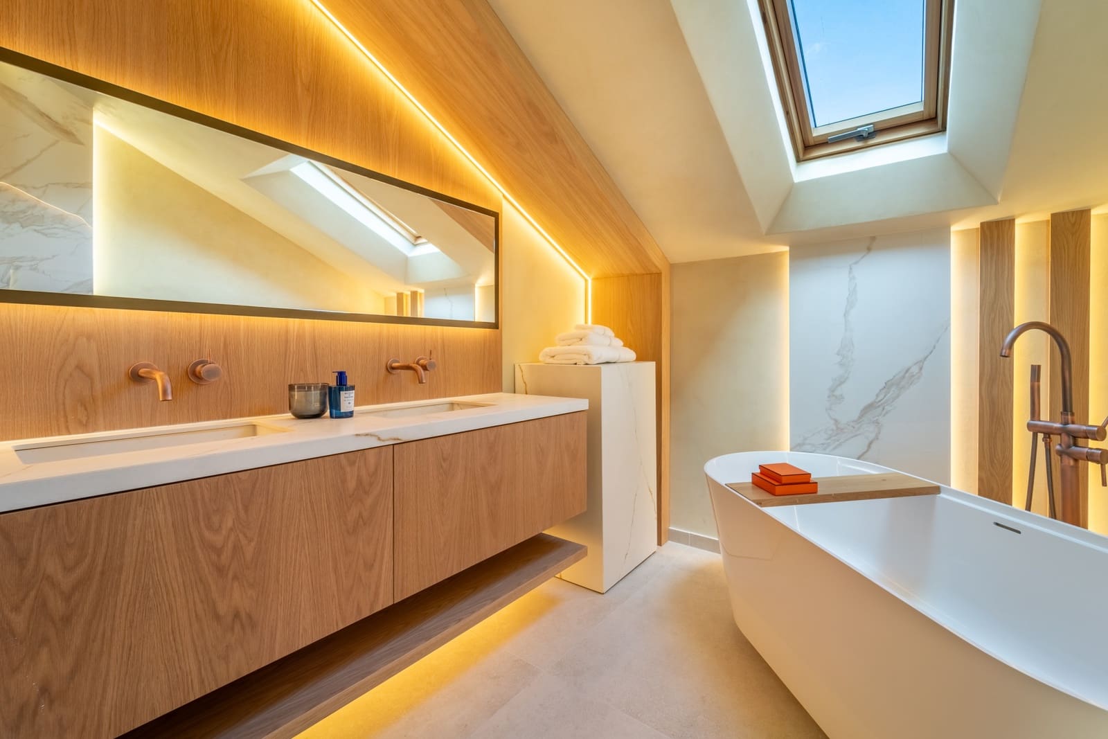 3 bedroom Townhouse for sale in Marbella with pool garage - € 1,495,000 (Ref: 8970288)