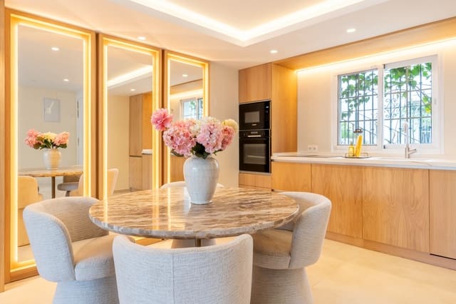 3 slaapkamer Huis te koop in Marbella met zwembad garage - € 1.495.000 (Ref: 8970288)