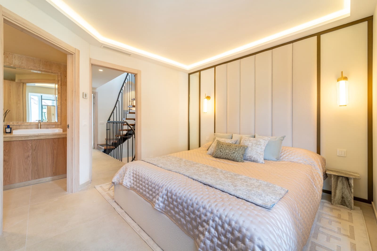 3 sovrum Hus till salu i Marbella med pool garage - 1 495 000 € (Ref: 8970288)