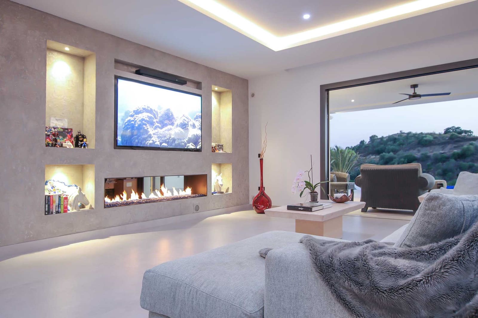 6 slaapkamer Villa te huur in Benahavis met zwembad garage - € 25.000 (Ref: 8981471)