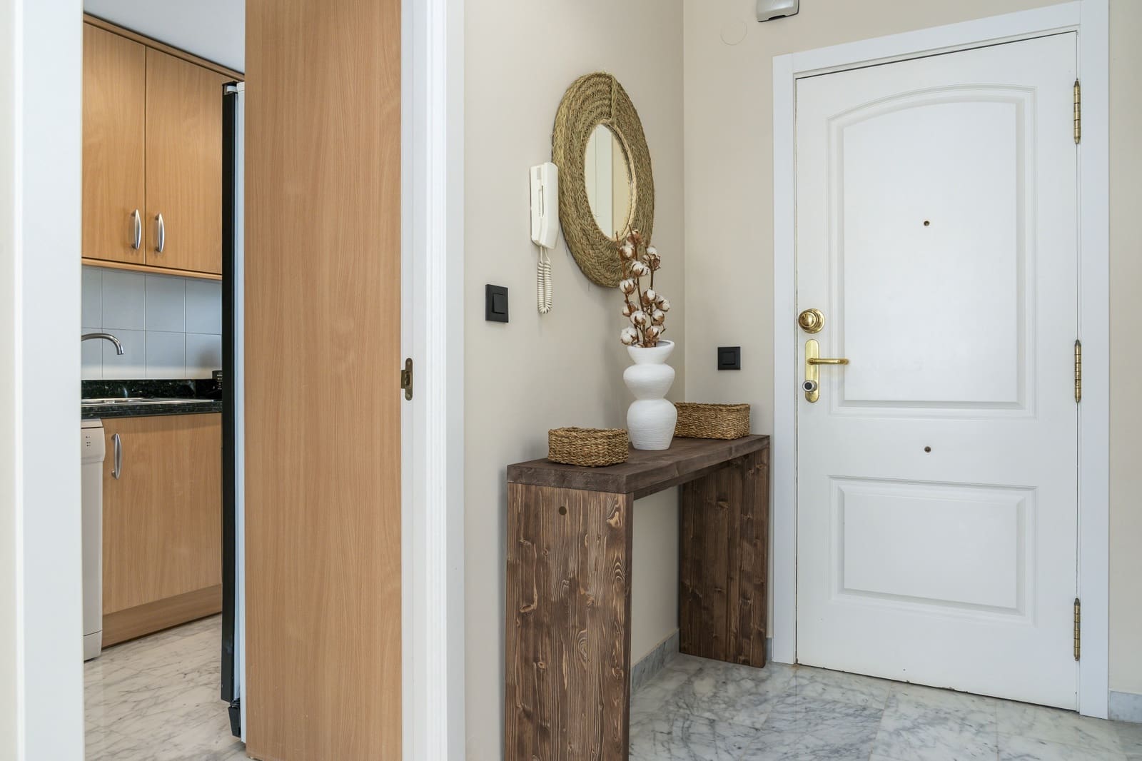 4 makuuhuone Huoneisto vuokrattavana paikassa Marbella mukana uima-altaan 
autotalli - 7 500 € (Ref: 8981472)