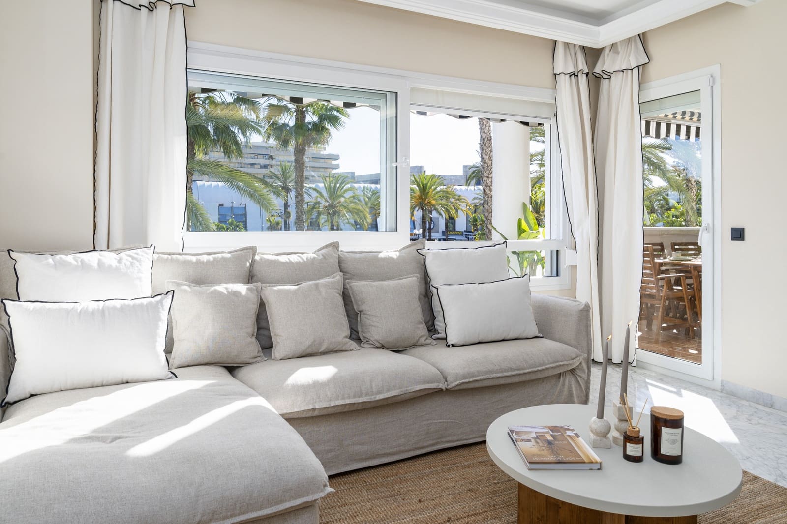 4 makuuhuone Huoneisto vuokrattavana paikassa Marbella mukana uima-altaan 
autotalli - 7 500 € (Ref: 8981472)