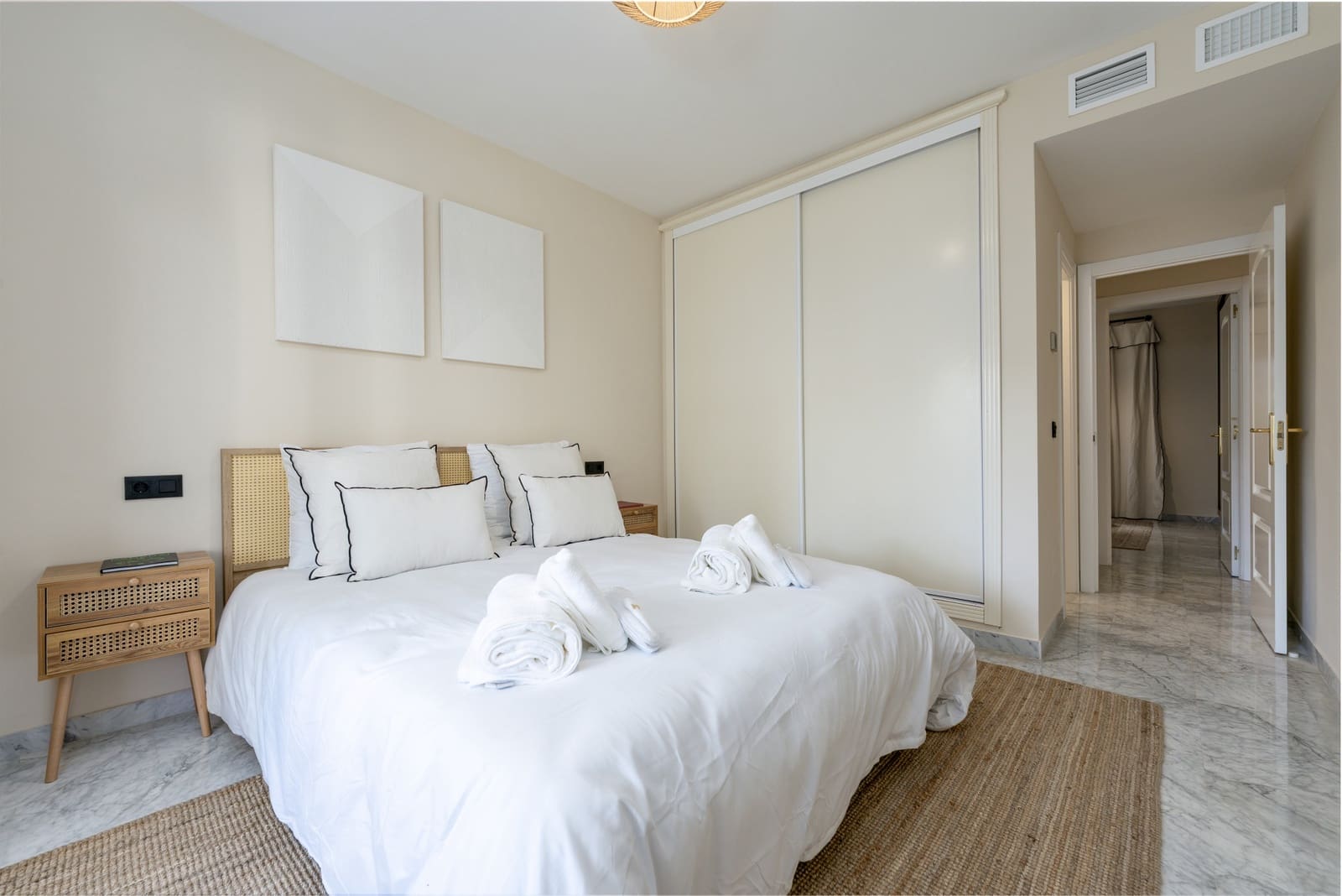 4 makuuhuone Huoneisto vuokrattavana paikassa Marbella mukana uima-altaan 
autotalli - 7 500 € (Ref: 8981472)