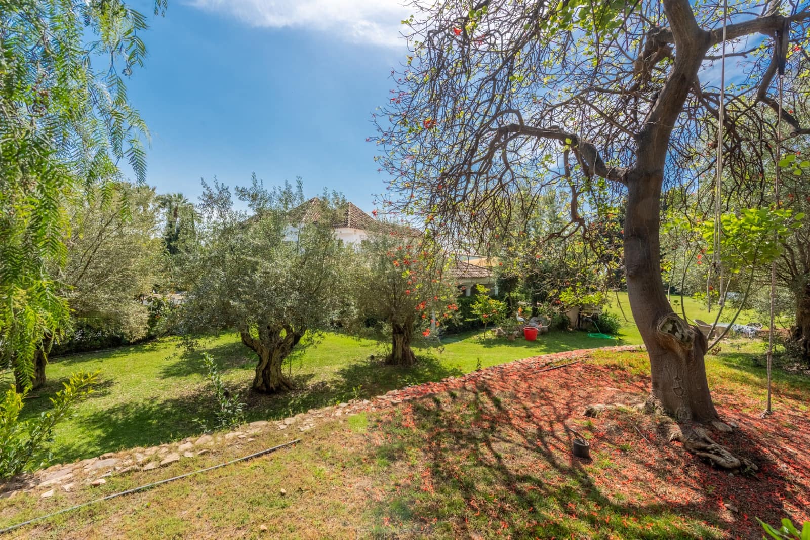 8 Zimmer Villa zu vermieten in Benahavis mit Pool - 28.000 € (Ref: 8981810)