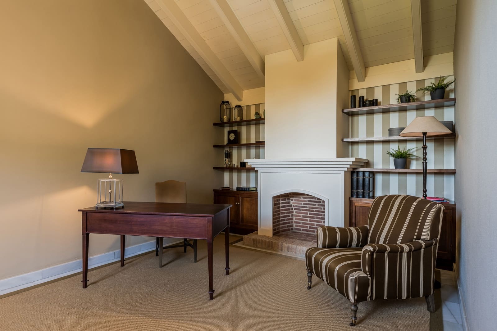 8 soverom Villa til salgs i El Madronal med svømmebasseng garasje - € 13 900 000 (Ref: 8999401)