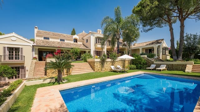 8 chambre Villa/Maison à vendre à El Madroñal, Benahavís avec piscine garage - 9 950 000 € (Ref: 8999401)