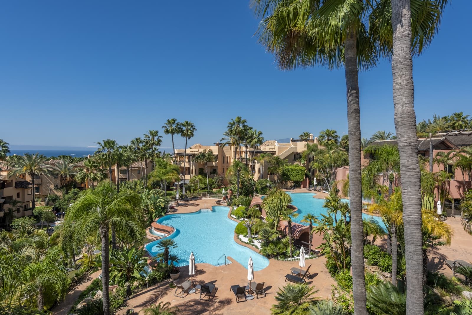 2 slaapkamer Penthouse te koop in Marbella met zwembad garage - € 2.095.000 (Ref: 8999402)