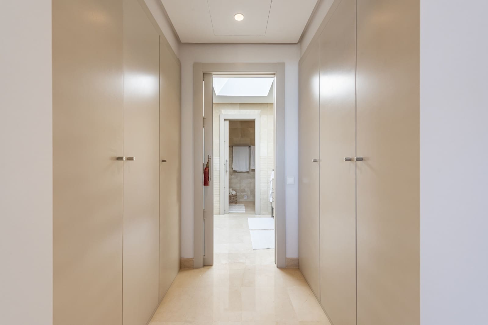 2 slaapkamer Penthouse te koop in Marbella met zwembad garage - € 2.095.000 (Ref: 8999402)