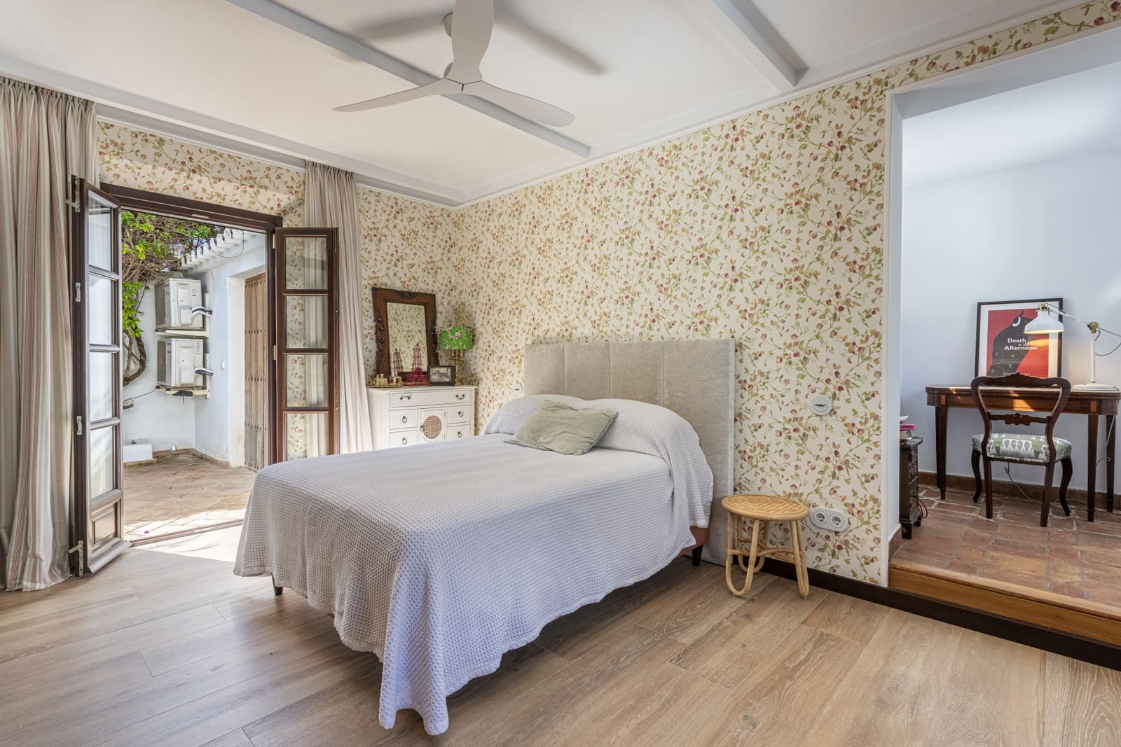 4 bedroom Townhouse for sale in Marbella with pool garage - € 2,490,000 (Ref: 9007598)