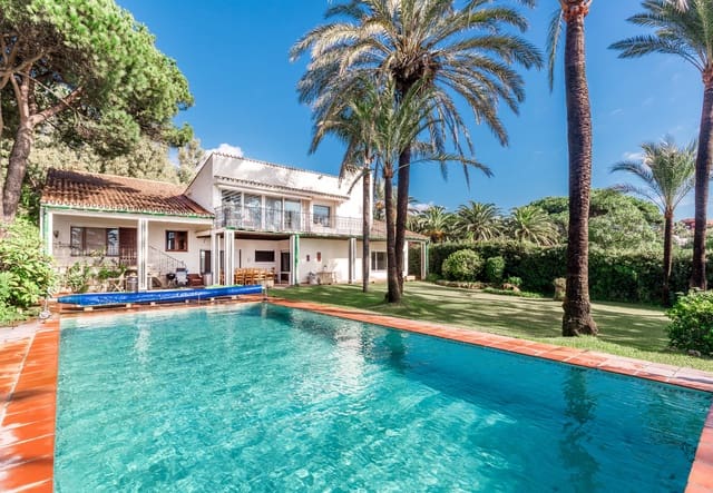 5 sypialnia Willa na sprzedaż w Marbella z basenem garażem - 8 400 000 € (Ref: 9017425)
